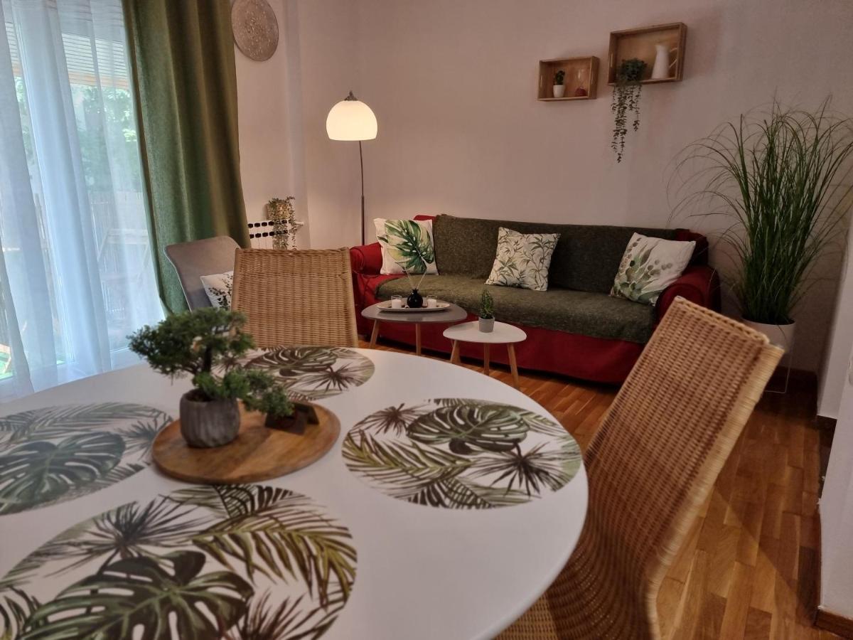 Apartment Charming House 2 *