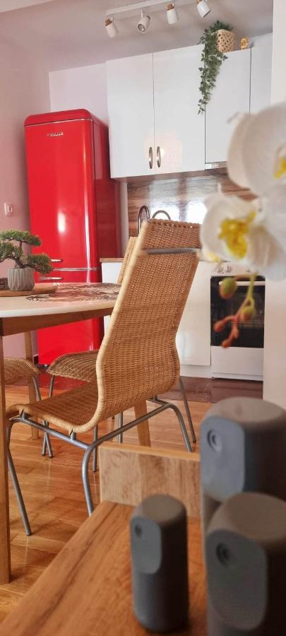 Apartment Charming House 2 *
